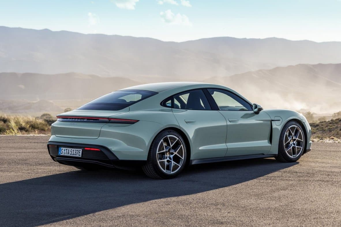 Porsche Taycan side profile